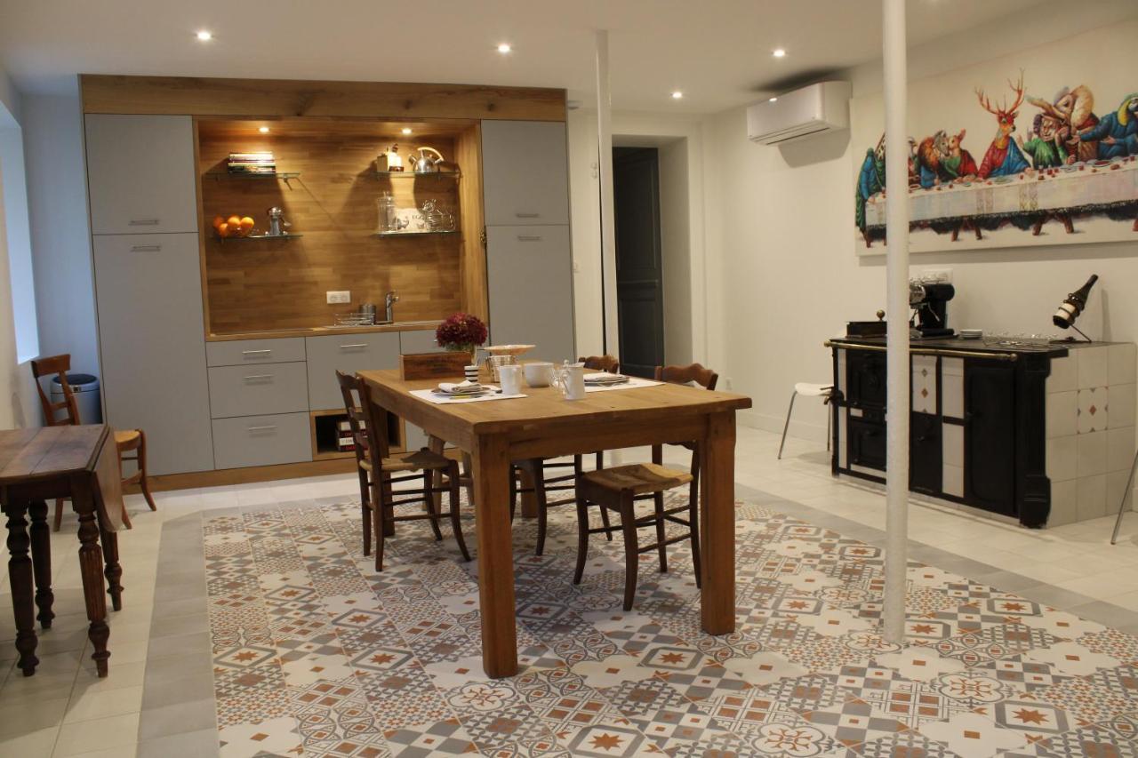 Clos Ceres Vire  Luaran gambar