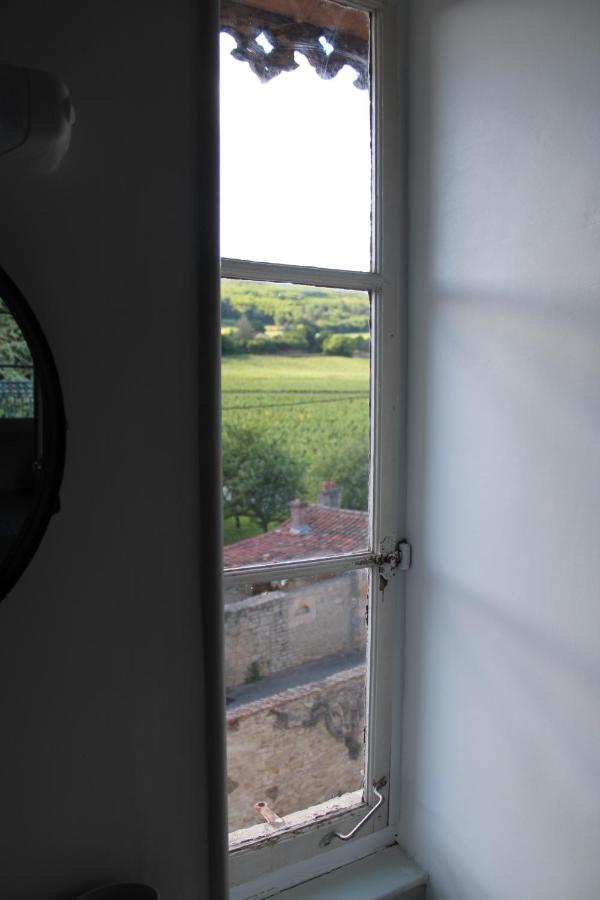 Clos Ceres Vire  Luaran gambar